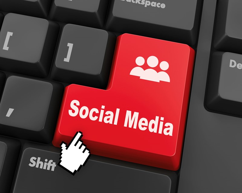 Boete voor felicitatie op LinkedIn